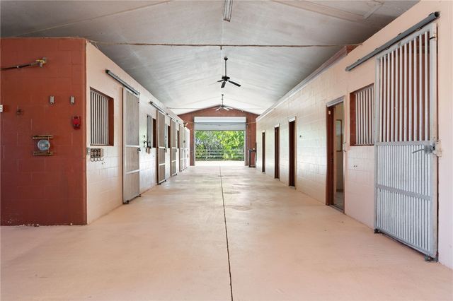 6730 69th Street, Vero Beach, FL 32967