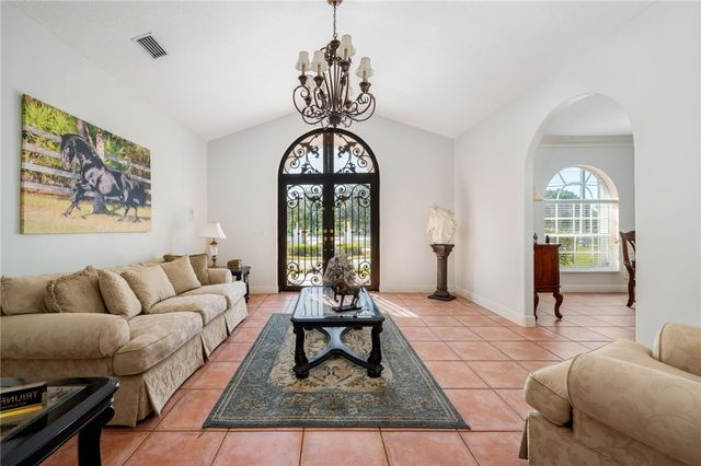 6730 69th Street, Vero Beach, FL 32967