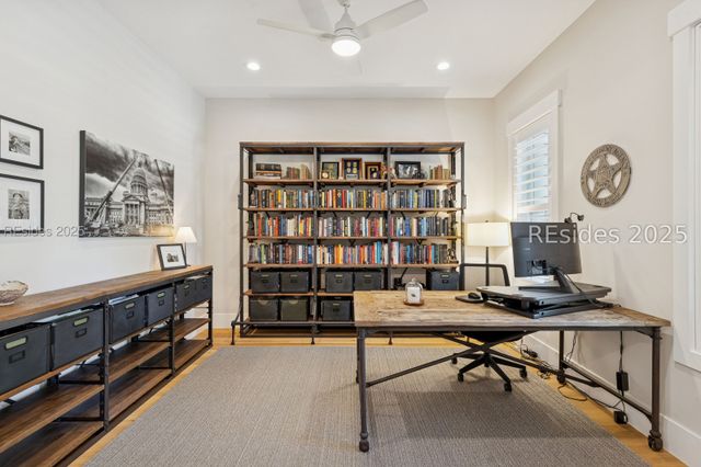 1 Mulberry Rd, Bluffton, SC 29910