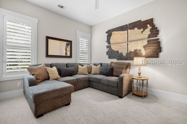 1 Mulberry Rd, Bluffton, SC 29910