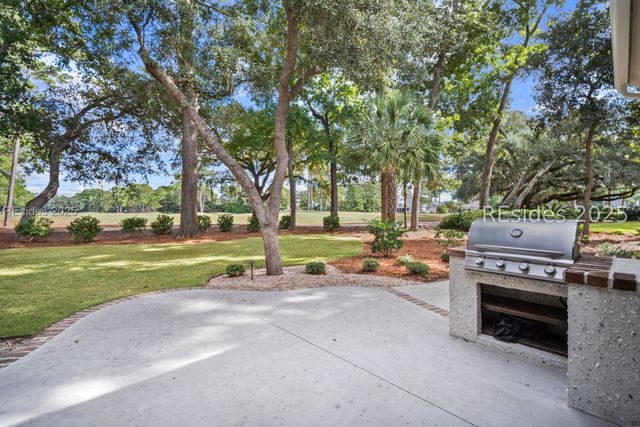 1 Mulberry Rd, Bluffton, SC 29910