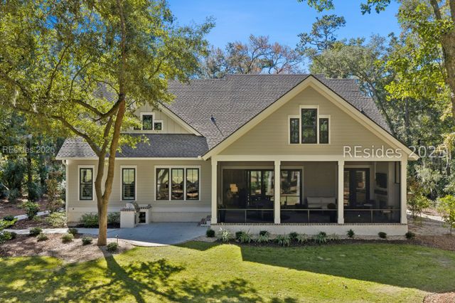 1 Mulberry Rd, Bluffton, SC 29910