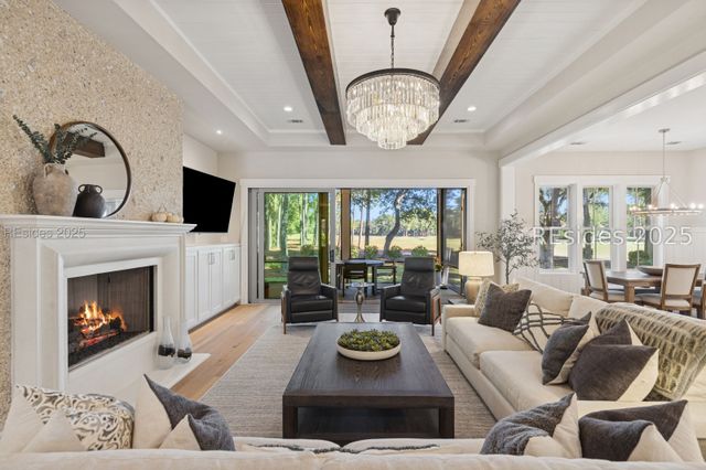 1 Mulberry Rd, Bluffton, SC 29910