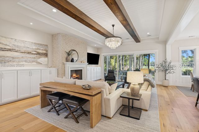 1 Mulberry Rd, Bluffton, SC 29910