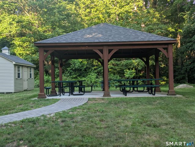 11 Old Forge Road, Westbrook, CT 06498