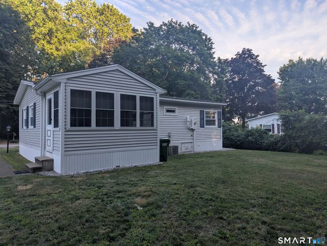 11 Old Forge Road, Westbrook, CT 06498