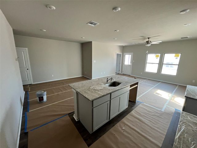 180 Wind Hill, Jarrell, TX 76537