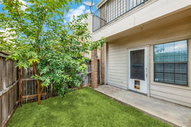 3635 Garden Brook Drive 17100, Farmers Branch, TX 75234