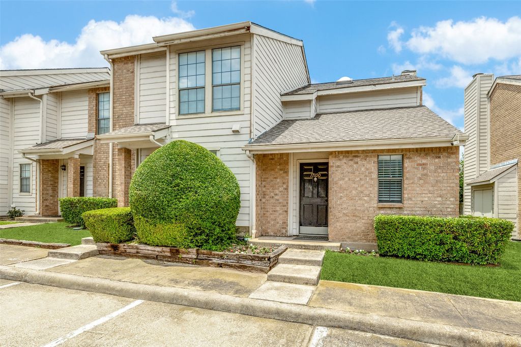 3635 Garden Brook Drive 17100, Farmers Branch, TX 75234