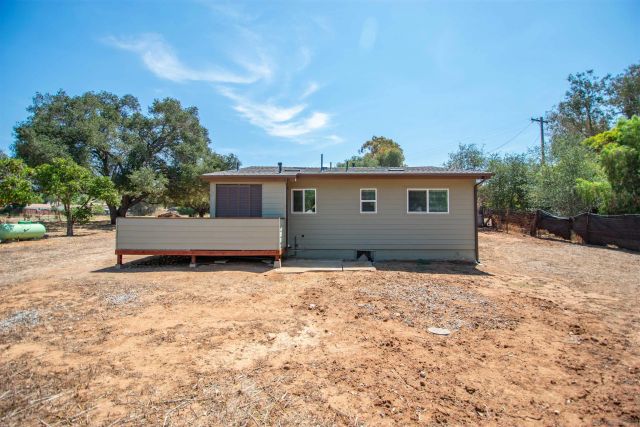 1927 Victory, Vista, CA 92084