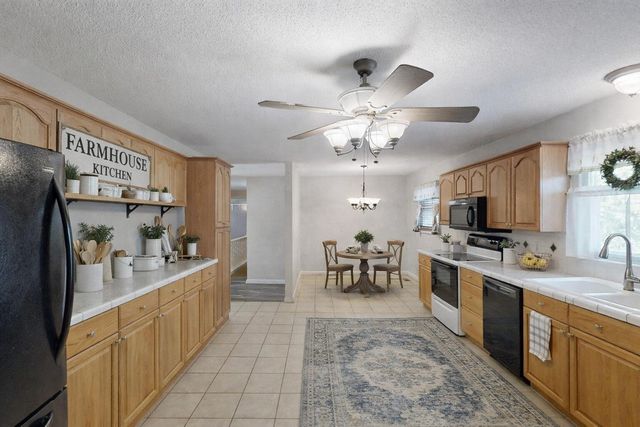 112 Henson Gap Road, Soddy Daisy, TN 37379