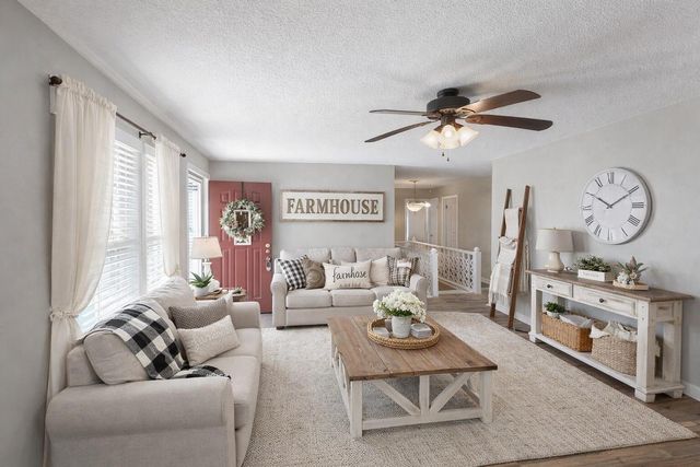 112 Henson Gap Road, Soddy Daisy, TN 37379