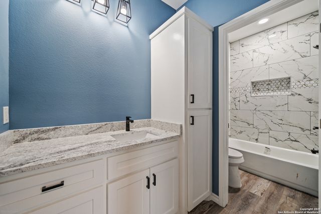 402 Oak Drive, Beeville, TX 78102