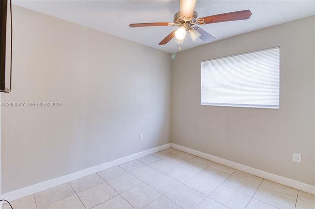 6620 NW 21st Ct, Sunrise, FL 33313