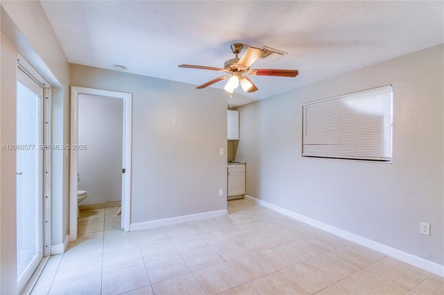 6620 NW 21st Ct, Sunrise, FL 33313