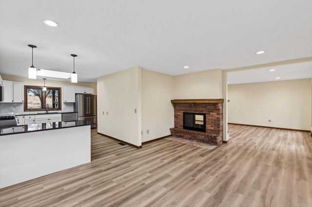 13001 Maywood Lane, Hopkins, MN 55343