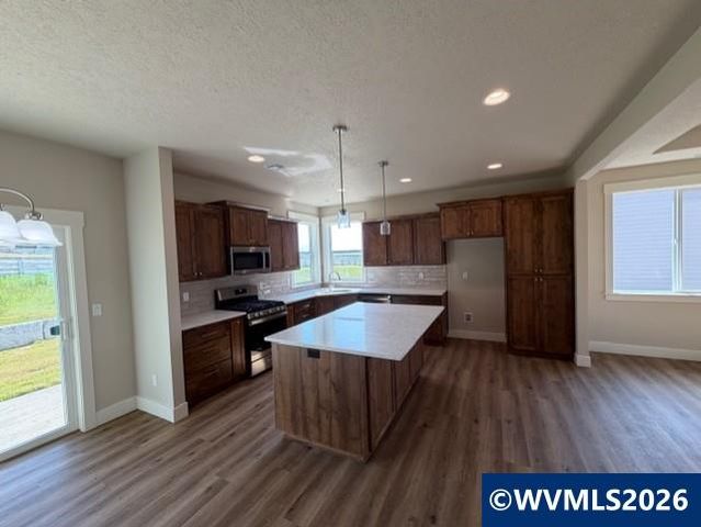 711 NW George Ct, Sublimity, OR 97385