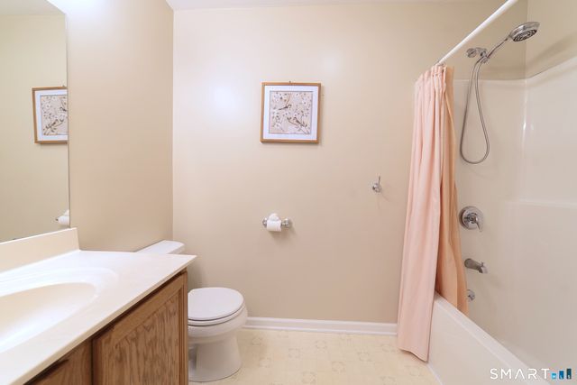 422 Jones Road, Naugatuck, CT 06770