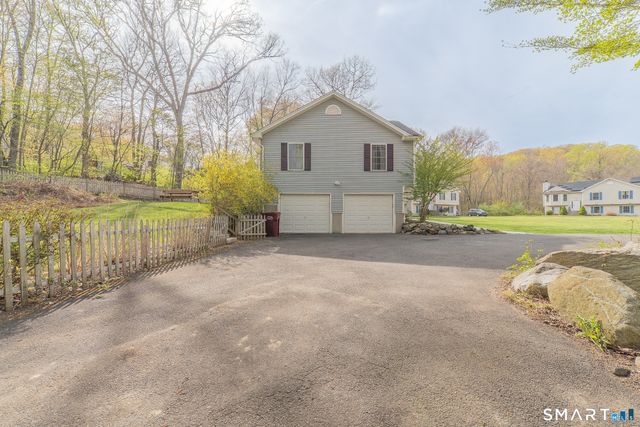 422 Jones Road, Naugatuck, CT 06770