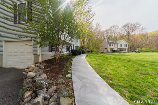 422 Jones Road, Naugatuck, CT 06770