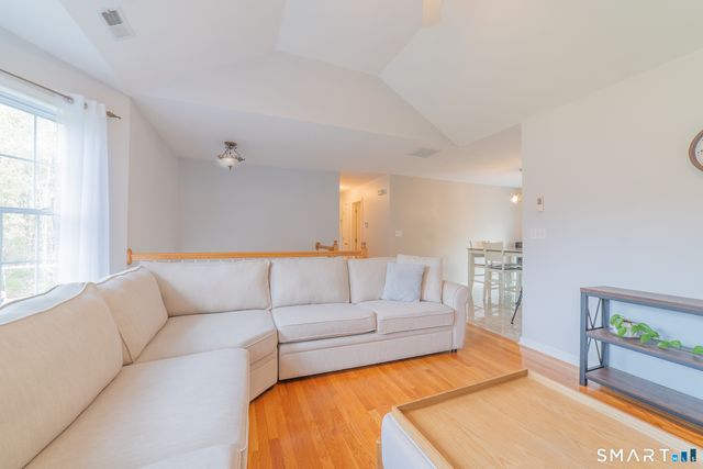 422 Jones Road, Naugatuck, CT 06770