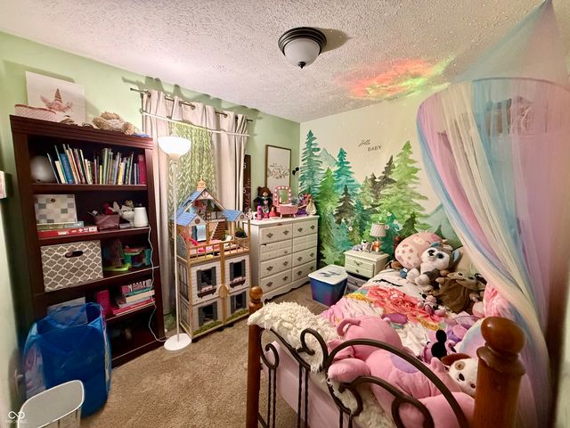 829 Delbrook Drive, Whiteland, IN 46184