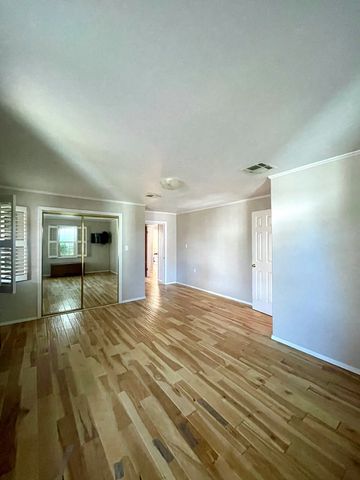 211 E Texas St, Marfa, TX 79843