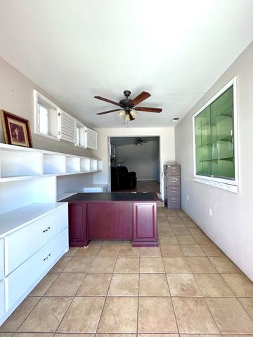 211 E Texas St, Marfa, TX 79843