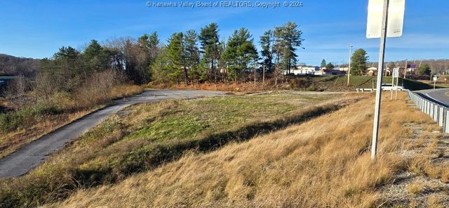 107 Stanaford Road, Beckley, WV 25801