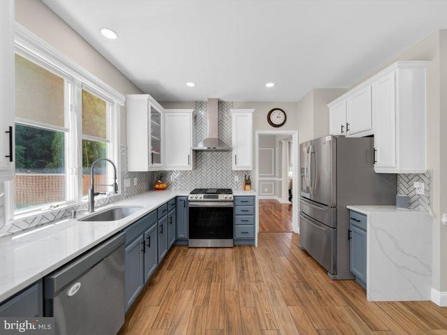 13250 FALLEN LEAF CT, Woodbridge, VA 22192