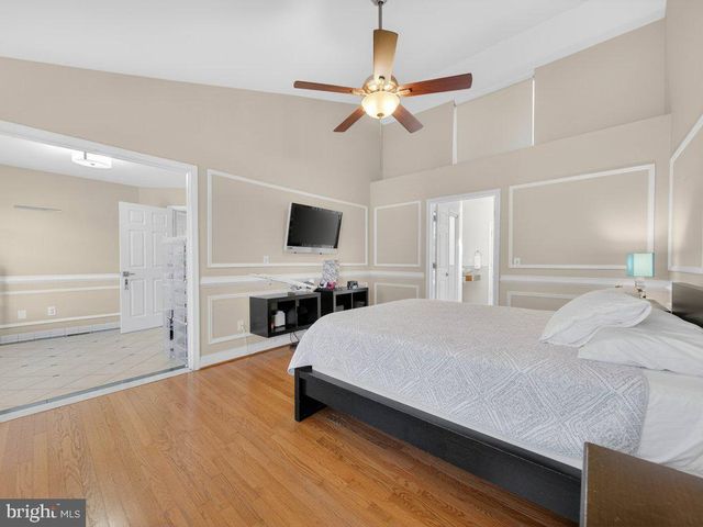 13250 FALLEN LEAF CT, Woodbridge, VA 22192