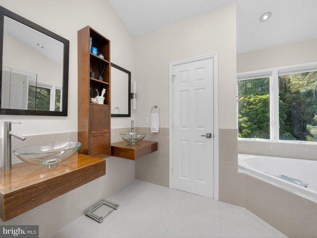 13250 FALLEN LEAF CT, Woodbridge, VA 22192