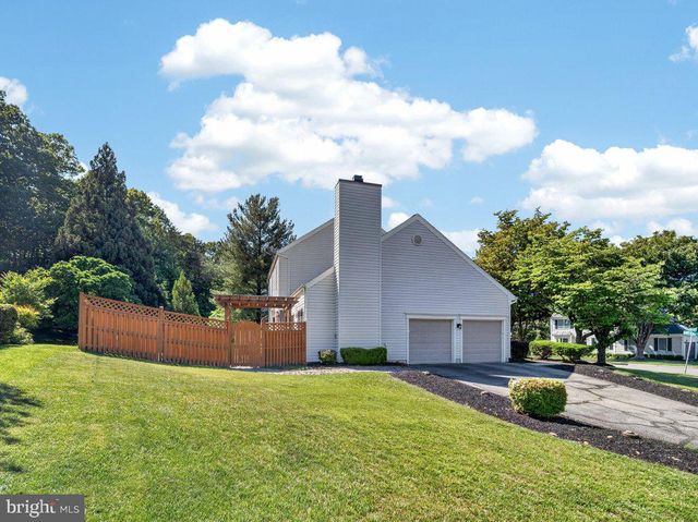 13250 FALLEN LEAF CT, Woodbridge, VA 22192