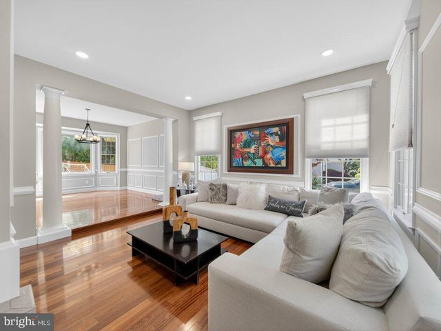 13250 FALLEN LEAF CT, Woodbridge, VA 22192