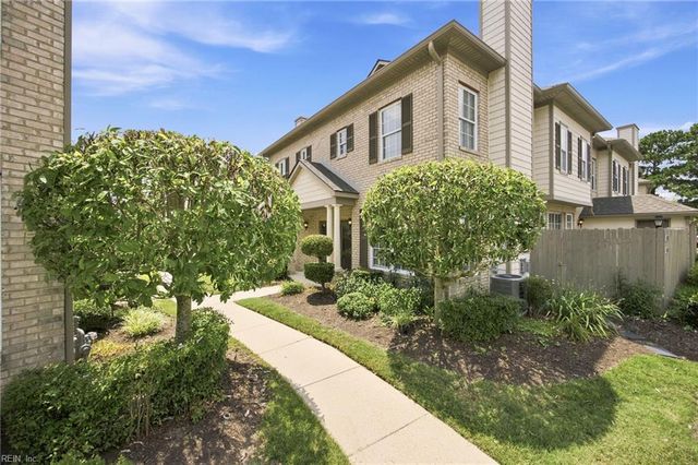 2017 Hardwick CT, Virginia Beach, VA 23454