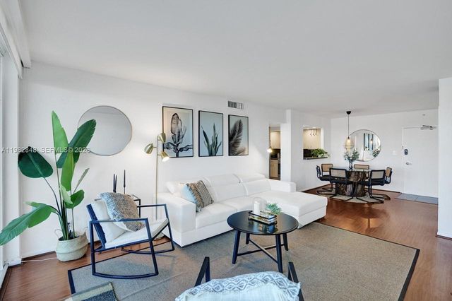 5600 Collins Ave 5R, Miami Beach, FL 33140