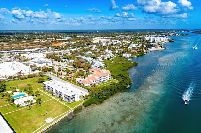 200 Waterway Road 104, Tequesta, FL 33469