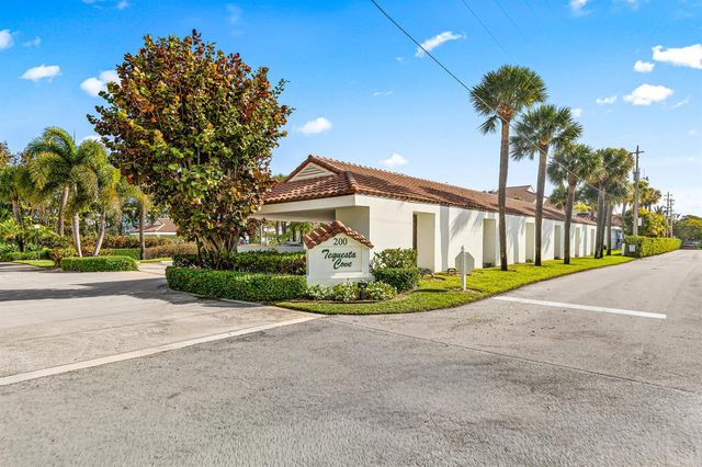 200 Waterway Road 104, Tequesta, FL 33469