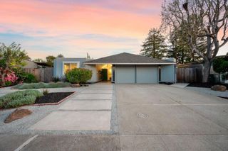 943 Trophy Drive, Mountain View, CA 94040