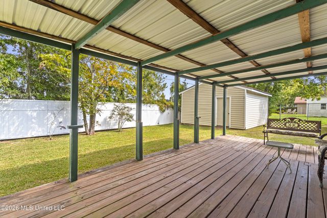 3214 Wesley Street, Pascagoula, MS 39567
