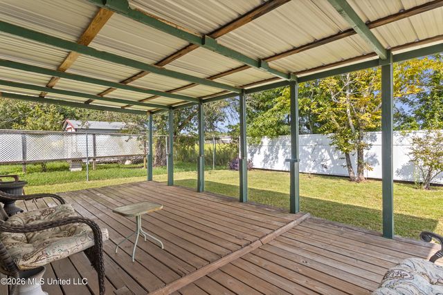 3214 Wesley Street, Pascagoula, MS 39567