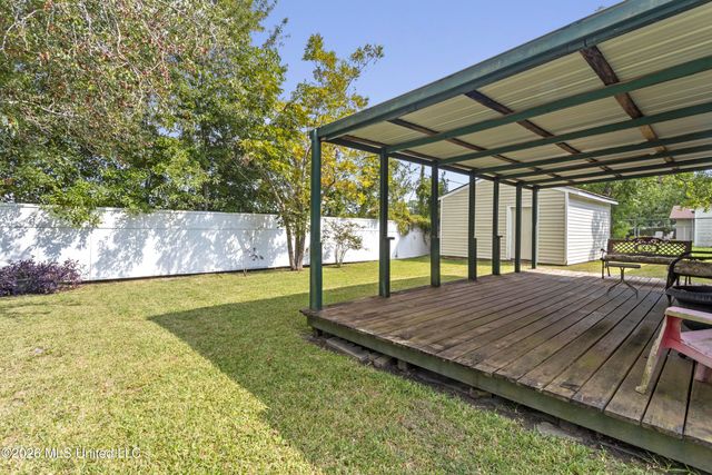 3214 Wesley Street, Pascagoula, MS 39567