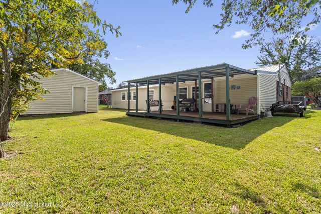 3214 Wesley Street, Pascagoula, MS 39567