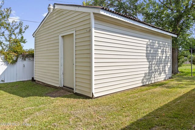 3214 Wesley Street, Pascagoula, MS 39567