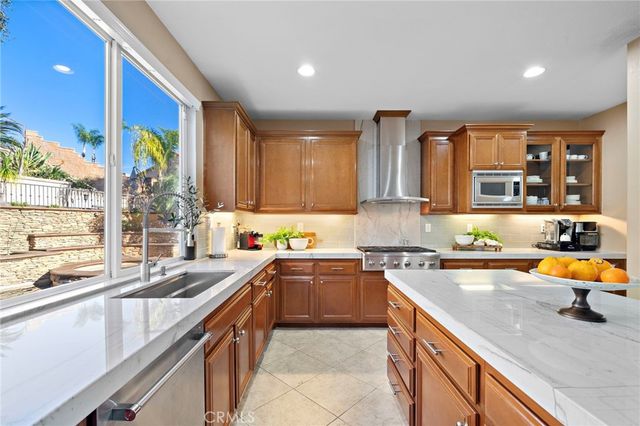 6733 E San Marcos Court, Orange, CA 92867