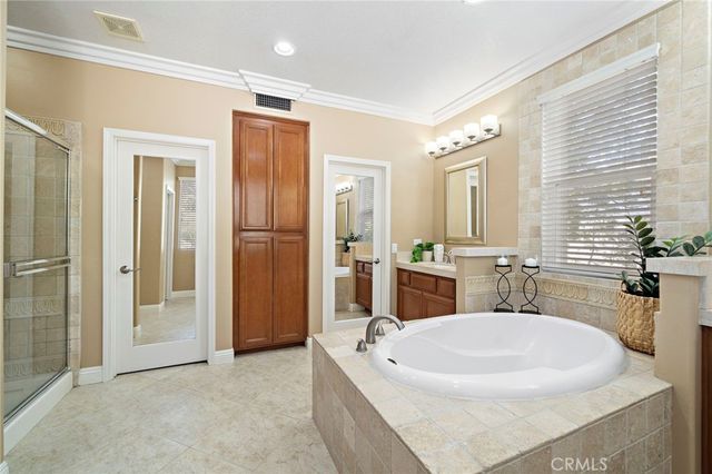 6733 E San Marcos Court, Orange, CA 92867