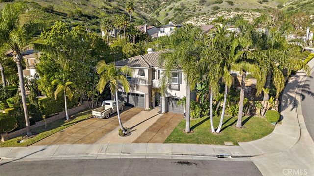 6733 E San Marcos Court, Orange, CA 92867