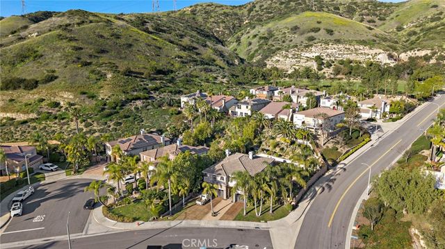 6733 E San Marcos Court, Orange, CA 92867