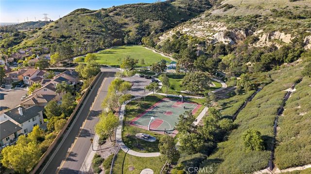 6733 E San Marcos Court, Orange, CA 92867