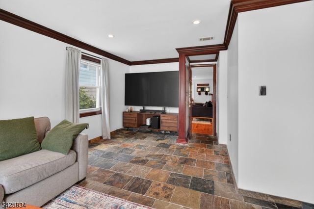 15 Greenwood Ave, West Orange Twp., NJ 07052